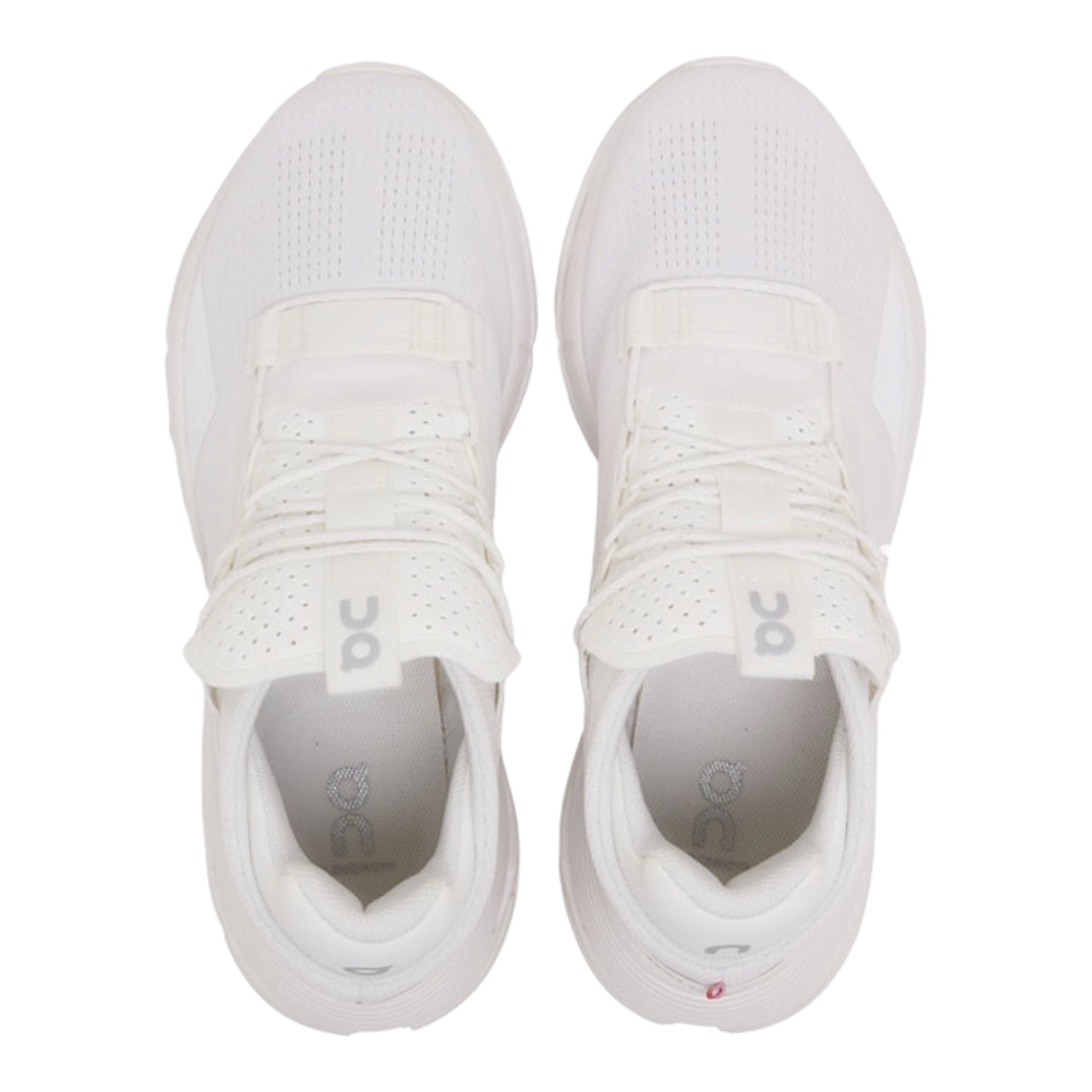 on Running Cloudnova 2 white