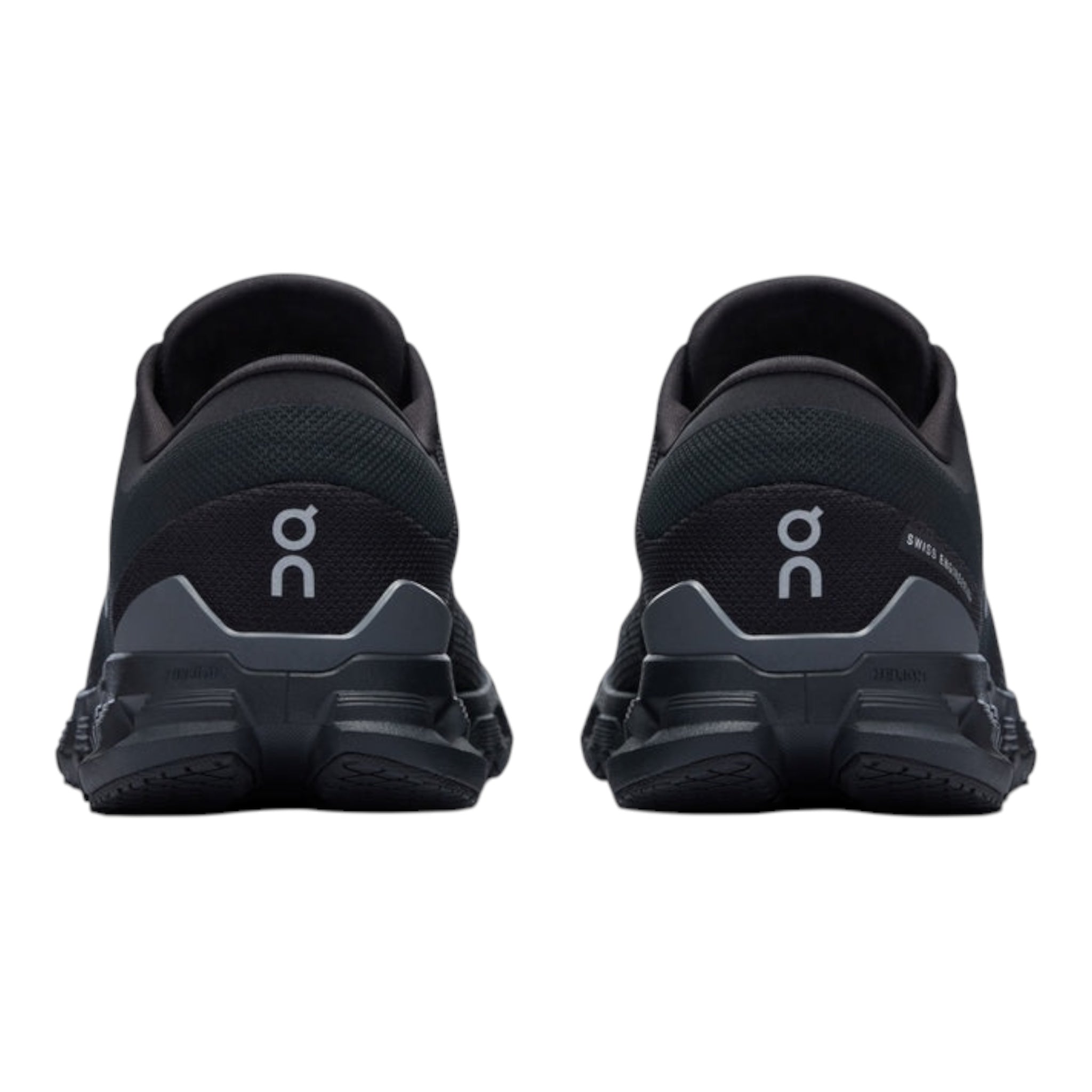 On Cloud X4 Black