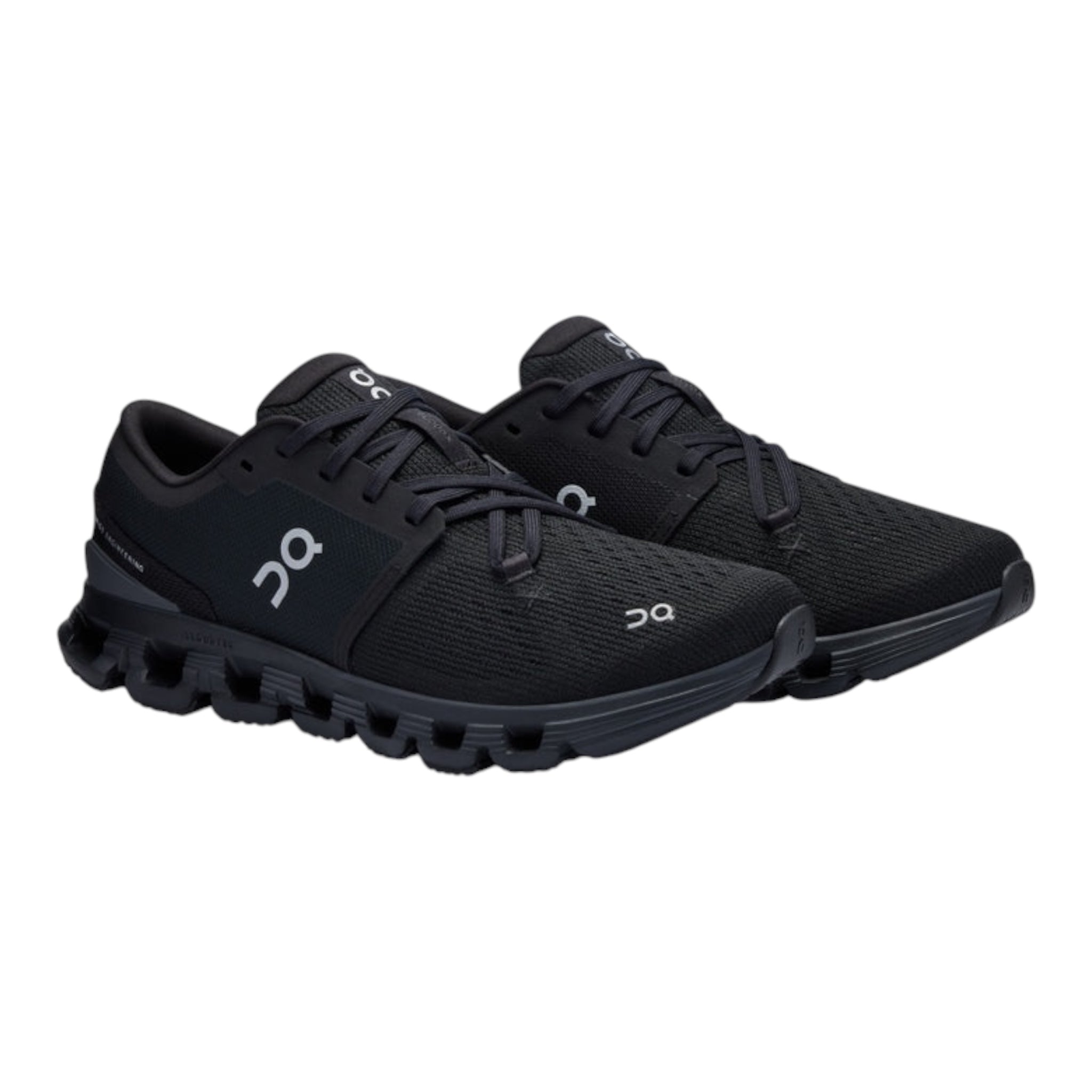 On Cloud X4 Black