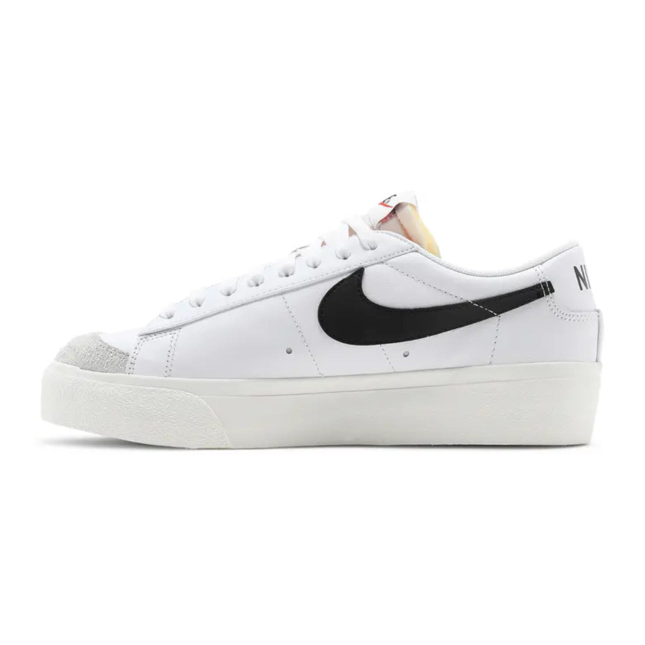 Nike Wmns Blazer Low Platform 'White Black'