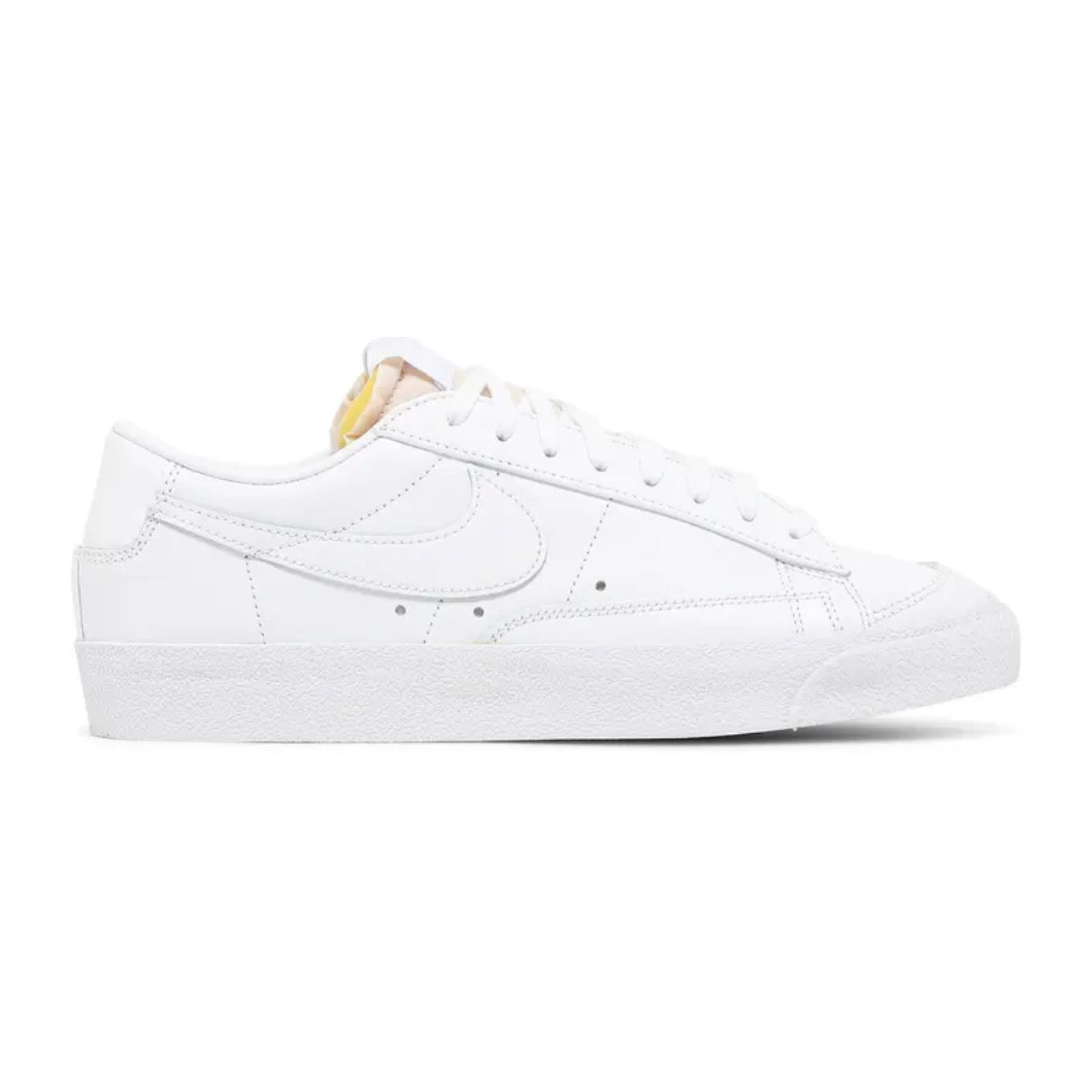 Nike Wmns Blazer Low '77 'Triple White'