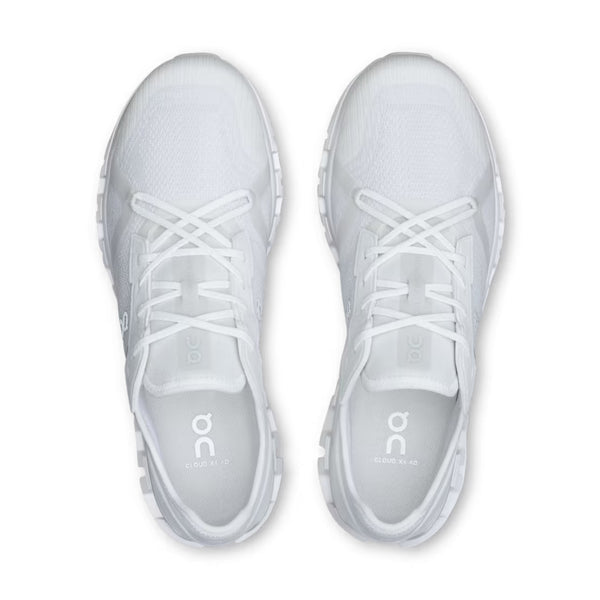 On Running Cloud X 4 AD White Wolf